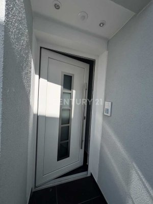 Kernsanierte Immobilie mit phänomenalem Ausblick