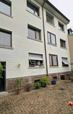 solide Kapitalanlage: Mehrfamilienhaus in Durlach
