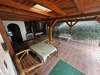 Geräumiges, freistehendes gepflegtes 6-Zimmer-Haus in Vorra