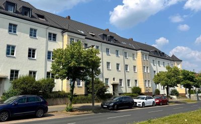 Groß, charmant, zentral: Ihre 5-Zimmer-Altbauwohnung