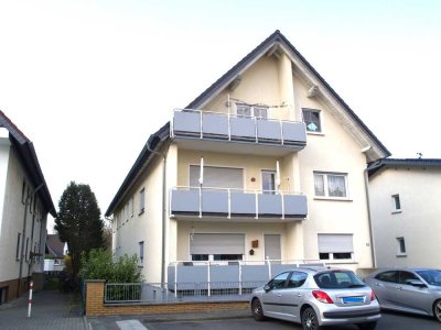 gepflegte 2 Zimmer Wohnung in einem 3 Fam. Haus in Rödermark