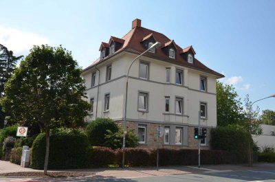 Großzügige Altbauwohnungen in bester Lage