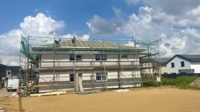 Neubau 5-Zimmer-Wohnung mit Balkon in Güsten