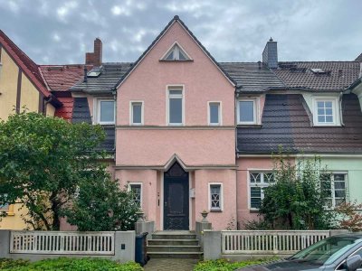 *Altbau-Ausbau-Projekt im Bahnhofsviertel*