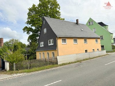 Einfamilienhaus/Zweifamilienhaus in Zwönitz zum Sanierungen: 150 m² Wohnfläche & 550 m² Grundstück