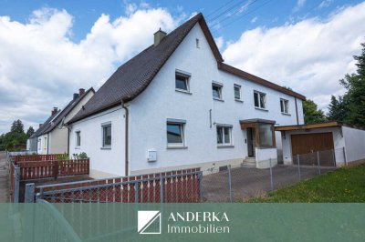 Wohnen in Günzburg: Gepflegte Doppelhaushälfte mit Garten, Terrasse & Garage!