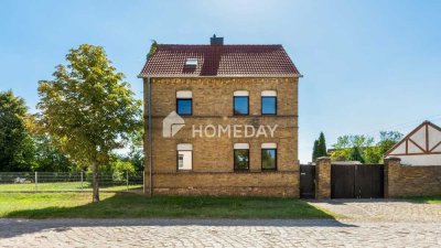 Großzügiges EFH mit Garage, Nebengebäuden und Innenhof mit Potenzial – vielseitig nutzbar