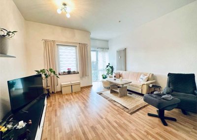 Barrierefreie charmante Whg. mit Wintergarten, Lift & Weitblick