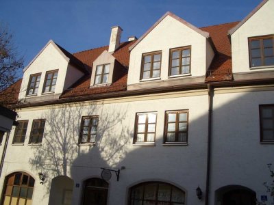 Freundliche 2 Zi.-Whg. mit EBK direkt im Zentrum von Ampfing
