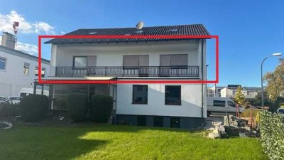 Schön renovierte 3,5-Zimmer-Wohnung mit Garage und Stellplatz in Neuburg an der Donau