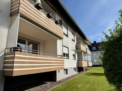 Komplett renoviert: 3 ZKB 90qm Balkon EBK zentral Bad Oeynhausen