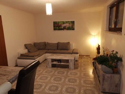 Wohnung 60m², 2 Zimmer, möbliert zu vermieten, mit Gartenbenutzung
