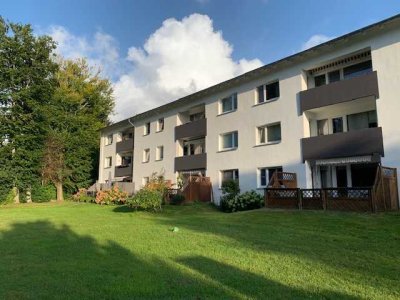 4 Zimmer Wohnung mit sonnigem Balkon