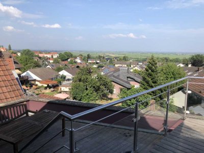 Freundliche 4-Zimmer-Maisonette-Wohnung mit EBK in Neustadt an der Weinstraße