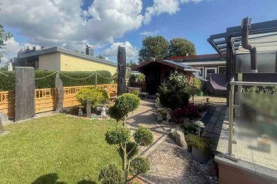 Gehoben ausgestatteter Bungalow mit 2 Terrassen, Loggia und Wintergarten in Sommersdorf