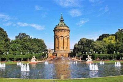 NÄHE WASSERTURM *Bieterverfahren* freistehende 4ZKB EG/OG Whng - inkl Stellplatz