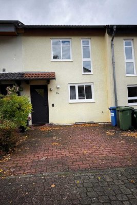 Reihenhaus mit Garten Ober Ramstadt saniert und neue Fenster