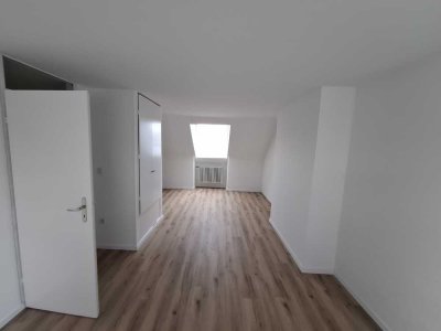 Reihenendhaus mit Garage in München-Pasing zu vermieten