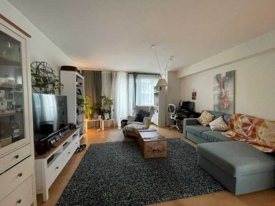 Helle, offene 2 - Zimmer Wohnung am Rande der Troisdorfer Fußgängerzone