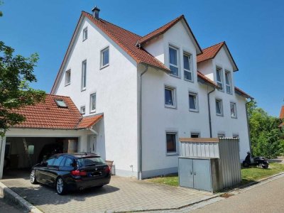 ZFH (Mehrgenarationenhaus) in Beratzhausen, neue LWP, EBK, Doppelgaragen