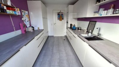 4-Zimmer-Dachgeschosswohnung in Köln-Wahnheide/Lind – top gepflegt, mit Balkon & Stellplatz