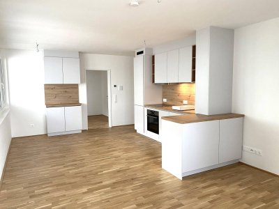 W03: Helle 3-Zimmer-Hochparterrewohnung – Neubau / Erstbezug zur Miete!