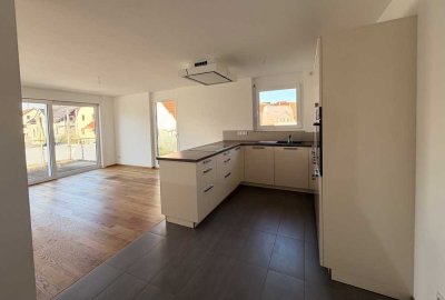 Elegante 4-Zimmer-Wohnung mit Balkon in Ehningen Baujahr 2019
