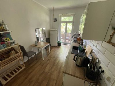 Schöne 2-Zimmer-Erdgeschosswohnung mit Balkon und EBK in Cottbus