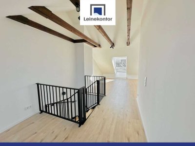 Stilvolles Wohnerlebnis über zwei Ebenen | Erstbezug nach Kernsanierung | Süd-West-Balkon | Garage