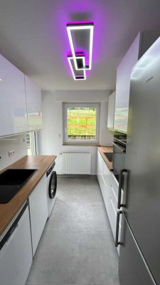 Erstbezug nach Kernsanierung - 3-Zimmer-Wohnung mit Luxusausstattung