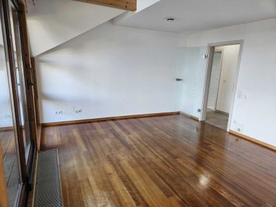 Helle, gepflegte 3,5-Zimmer-Wohnung mit Balkon und Einbauküche in Rottenburg-Ergenzingen