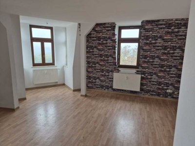 Dachgeschosswohnung mit Blick über Plauen