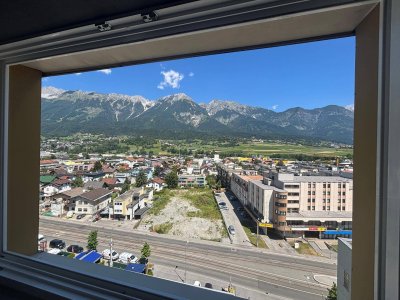 Helle, renovierte 3-Zimmer-Wohnung mit Ausblick – 10. Stock