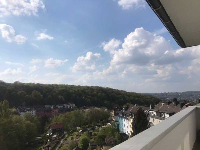 2,5 Zimmer Penthouse Nähe Elberfeld