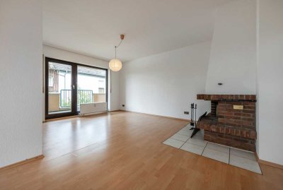 Schuch Immobilien – Sonnige 2-Zimmerwohnung mit Balkon und Garage in ruhiger Lage