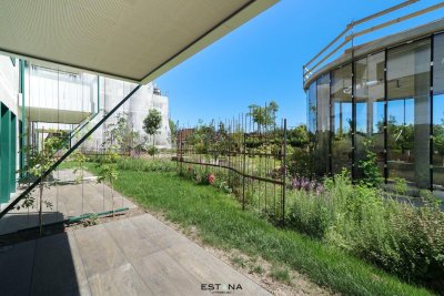 Exklusives Wohnen und Arbeiten in künstlerischer Gartengestaltung von André Heller