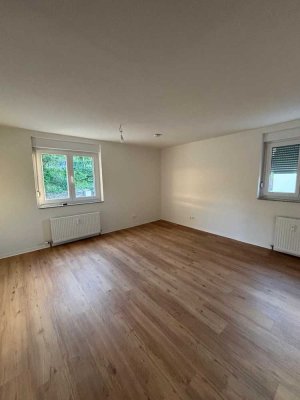 Kirchheim- 3-Zimmer- Wohnung mit Balkon