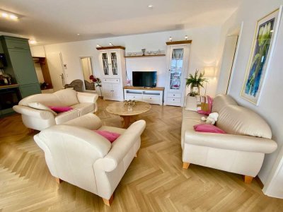 Lichtdurchflutete,exlusive 3,5 Zimmer-Wohnung mit Weitblick ,Energiklasse A ,mit Einbauküche