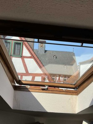Geschmackvolle 1-Zimmer-Dachstudio im Zentrum von Groß-Gerau
