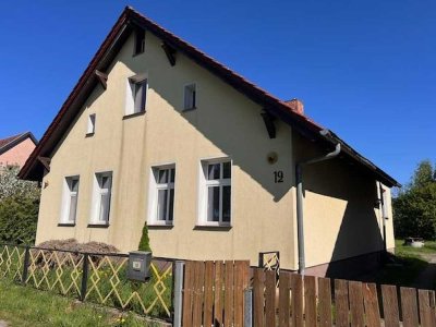 Großes EFH, großes Grundstück, Kleiner Preis, 277.000 €