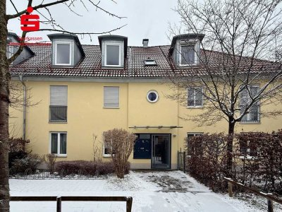 Zentrale Lage in Allach und bezugsfrei! 2-Zimmer Dachgeschosswohnung mit Süd-Terrasse