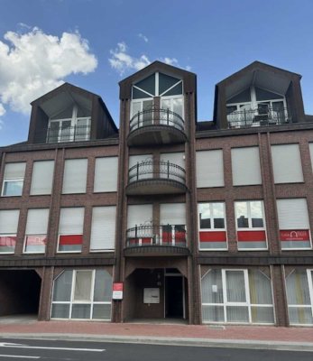 Schöne Stadtwohnung mit neuer Küche & frisch saniertem Bad