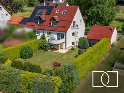 Sofort bezugsfertig! Energieeffiziente Doppelhaushälfte mit ELW, großem Garten und Doppelgarage