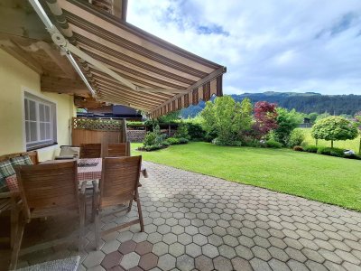 Kurzzeitmiete! - Wunderschöne, traditionelle Ferienwohnung mit großem Garten nahe Schwarzsee