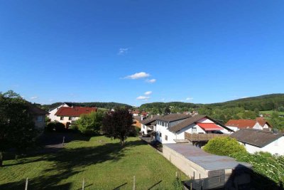 Wohnen im Einklang: Ihr großzügiges Wohnhaus im Grünen