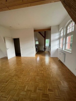 Wunderschöne 2-Zimmer Maisonette-Wohnung