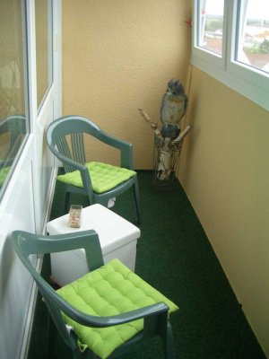 Unvermietete 2-Zimmer ETW mit 2 Balkonen und Stellplatz