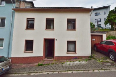 Sanierungsobjekt in Mettlach/Saarhölzbach