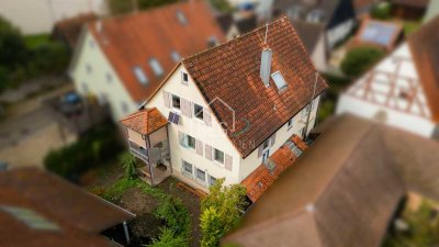 Einfamilienhaus mit Maisonette-Wohnung 
und charmantem Fachwerk-Charakter
