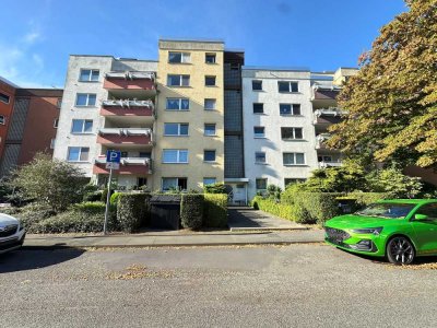 Moderne 4-Zimmer-Wohnung mit Balkon, Aufzug & Tiefgaragenstellplatz in zentraler Lage von Köln